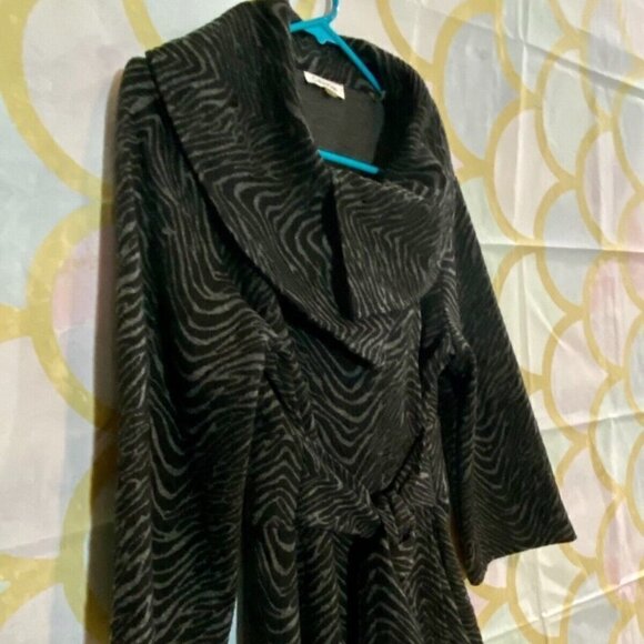 Calvin Klein Wool Jacket Women's Small Gray Zebra Stripe Button Up Belted Coat - Picture 5 of 12